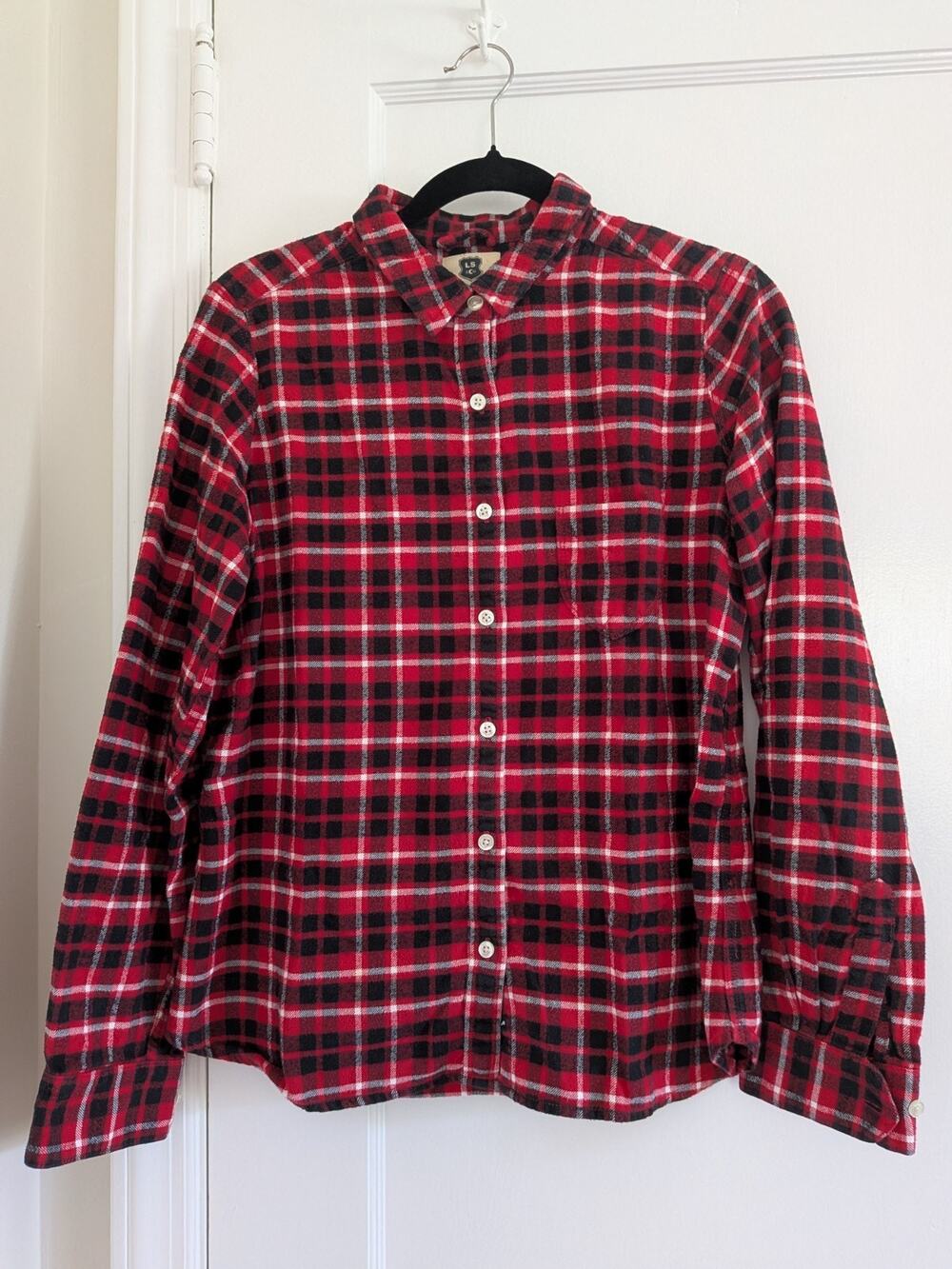 LEVI’S Womens Large Plaid Flannel Shirt Long Sleeve Button Up Cotton